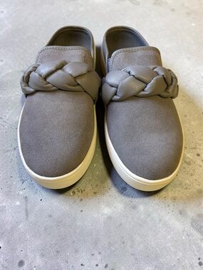Revitalign Barbados Hanna Braid Orthotic Suede Mule Clog